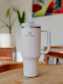 Stanley 1.18L The Quencher H2O Flowstate Pipetli 1,18 L / 40 OZ / ROSE QRTZ ( Pembe )